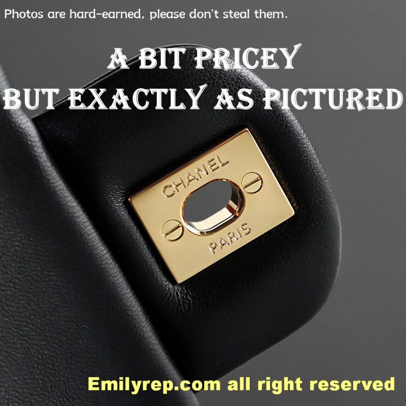 chanel classic sheepskin flap black and gold small 14.5-23-6cm C0007
