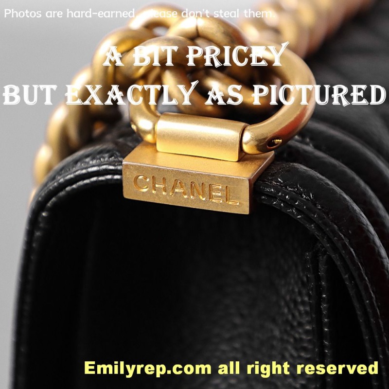chanel leboy Black and gold small 20.5-12-18.5cm C0009