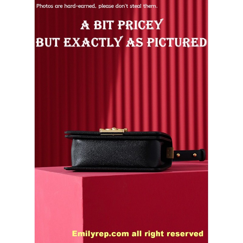 chanel leboy Black and gold small 20.5-12-18.5cm C0009