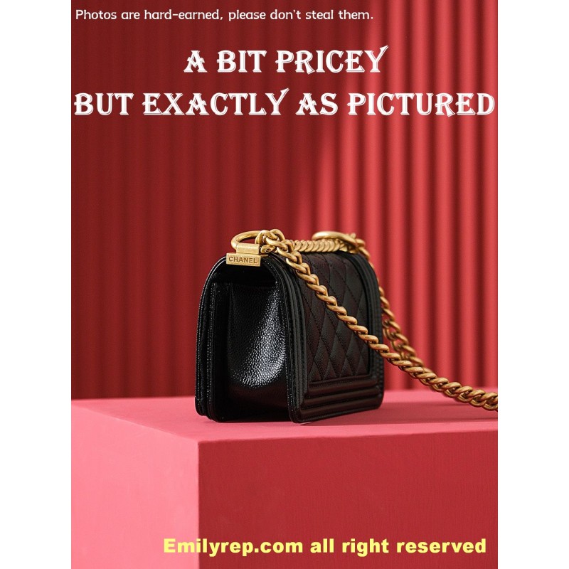 chanel leboy Black and gold mini 15-10-5cm C0010