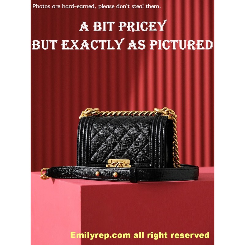 chanel leboy Black and gold mini 15-10-5cm C0010