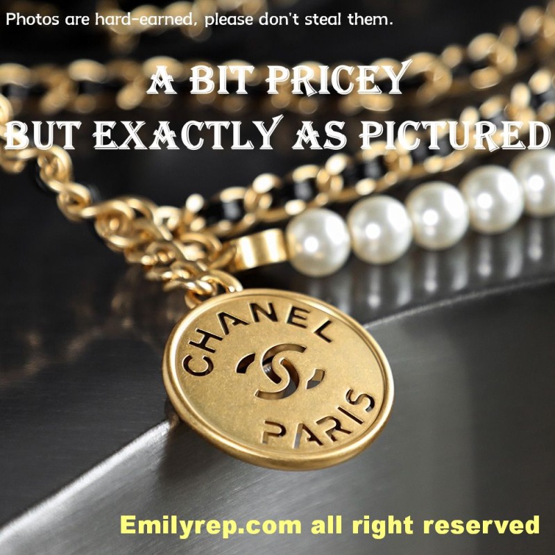 chanel 22 mini black and gold pearl 19-20-6cm C0019