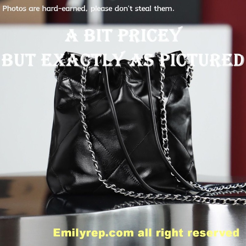 chanel 22 mini black and silver 19-20-6cm C0021