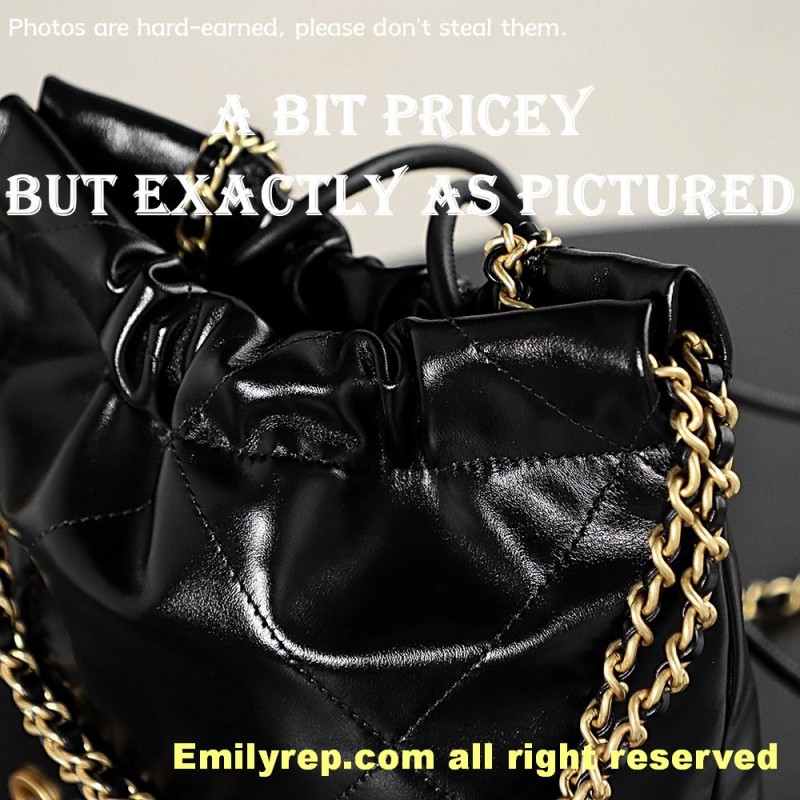 chanel 22 mini black and gold 19-20-6cm C0022