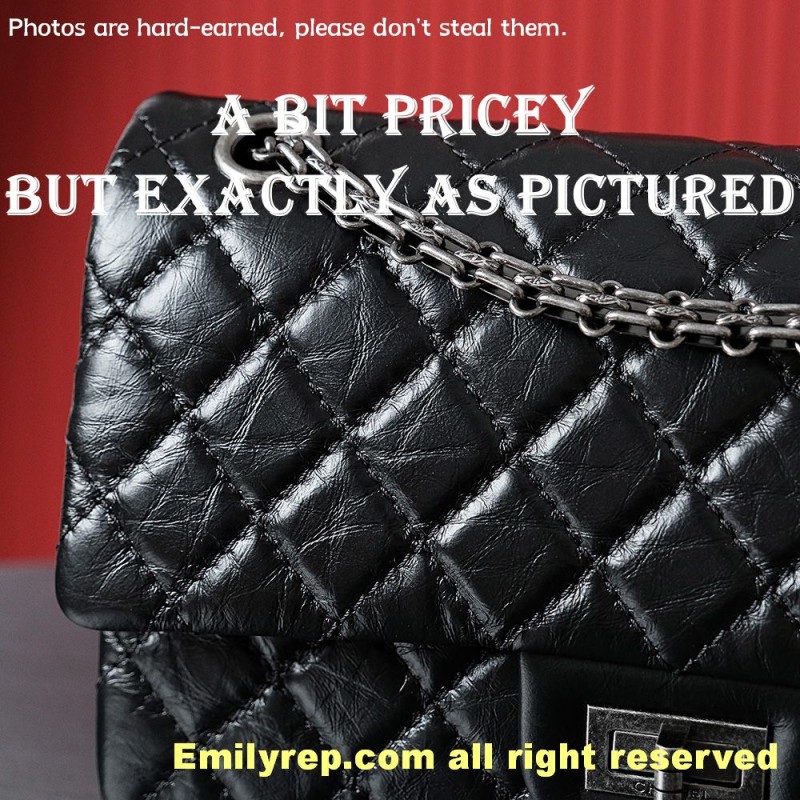 chanel 2.55 silver medium 16-24-7.5cm C0025