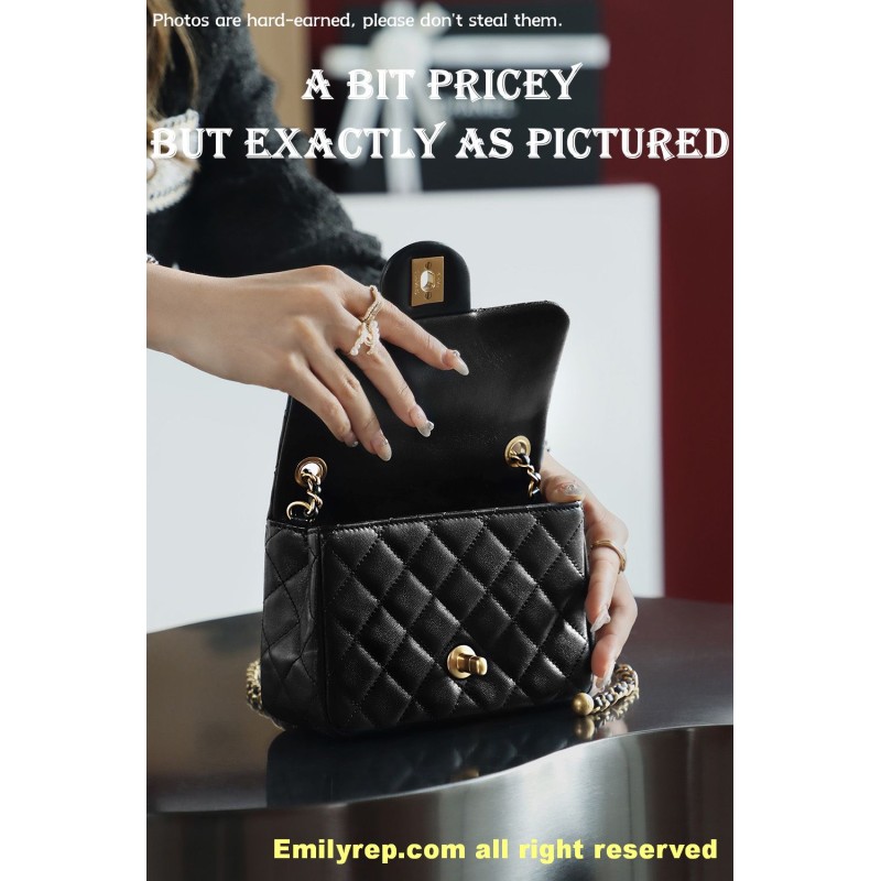 chanel classic flap Golden Globe square 13-18-7cm C0026