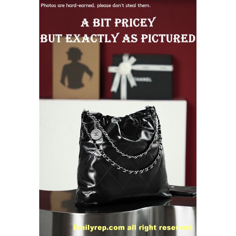 Chanel 22 black and silver Medium 39-42-8cm C0029