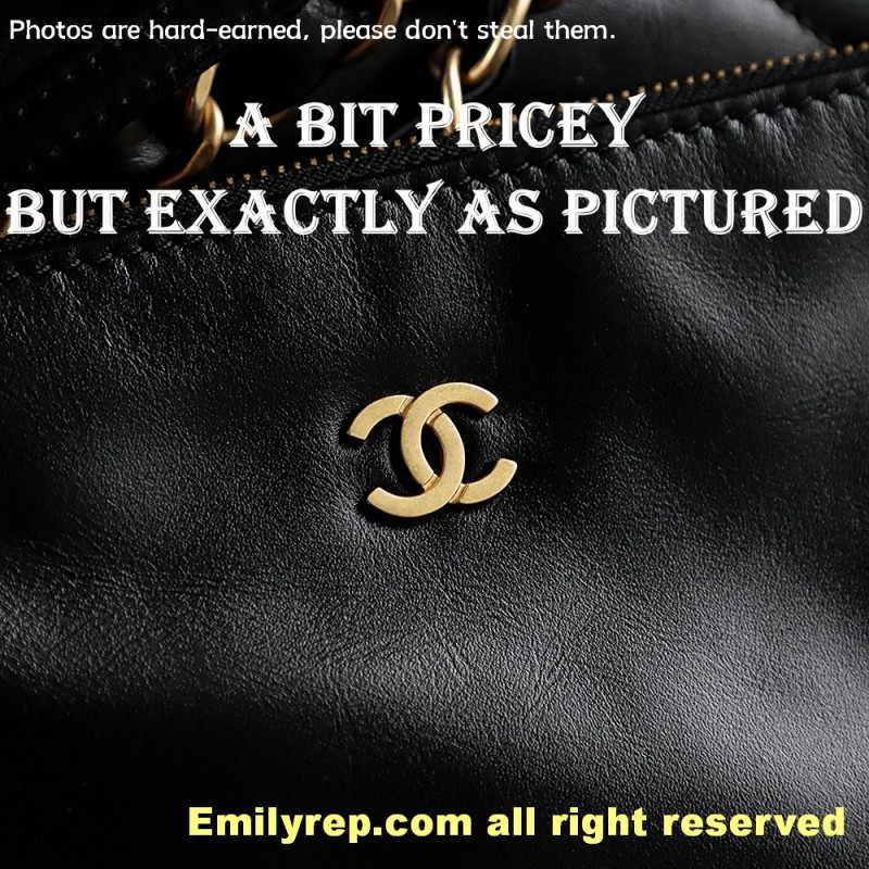 Chanel 22 black and gold Medium 39-42-8cm C0030