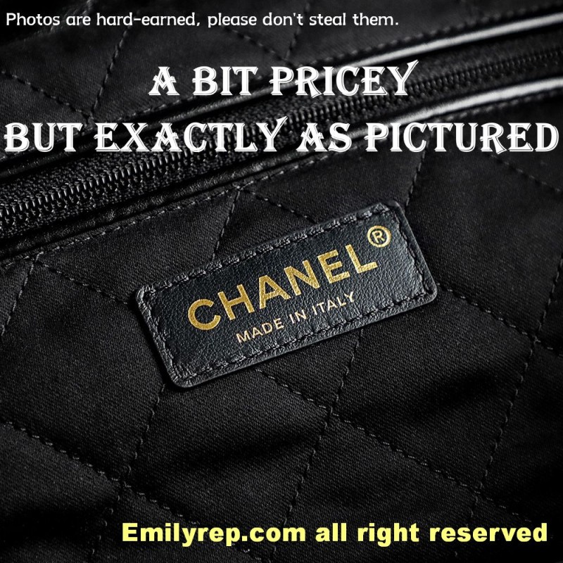 Chanel 22 black and gold Small 35-37-7cm C0032