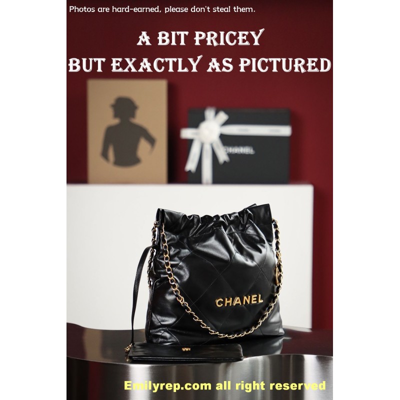 Chanel 22 black and gold Small 35-37-7cm C0032