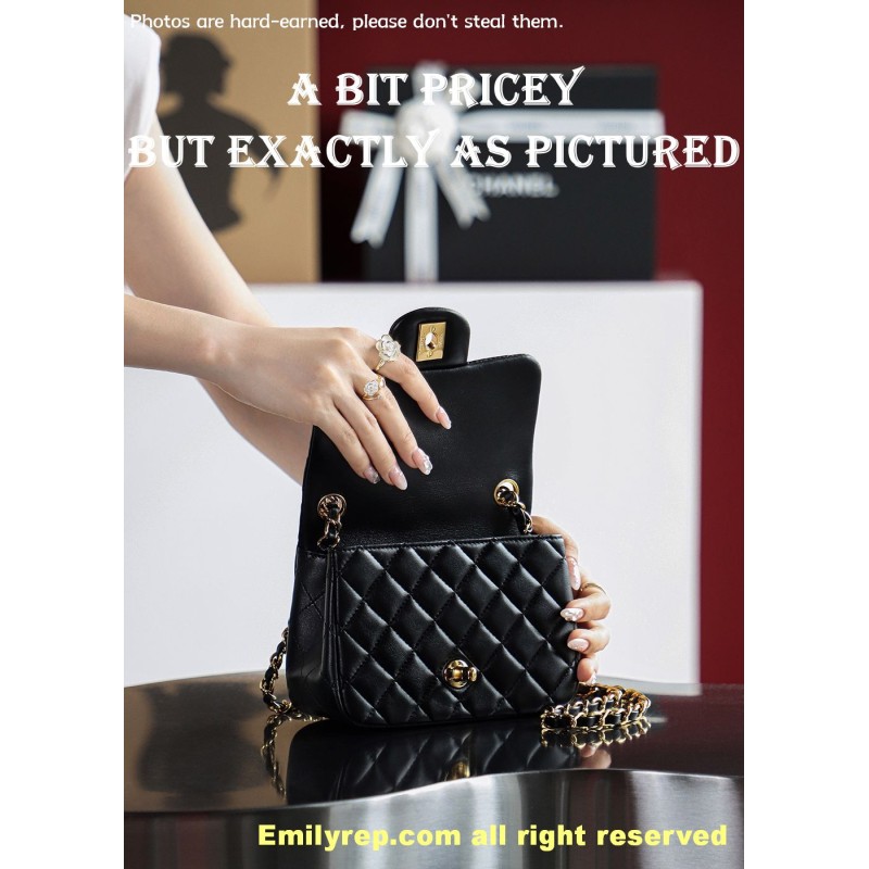 chanel classic flap sheepskin black and gold square 13-17-8cm C0036