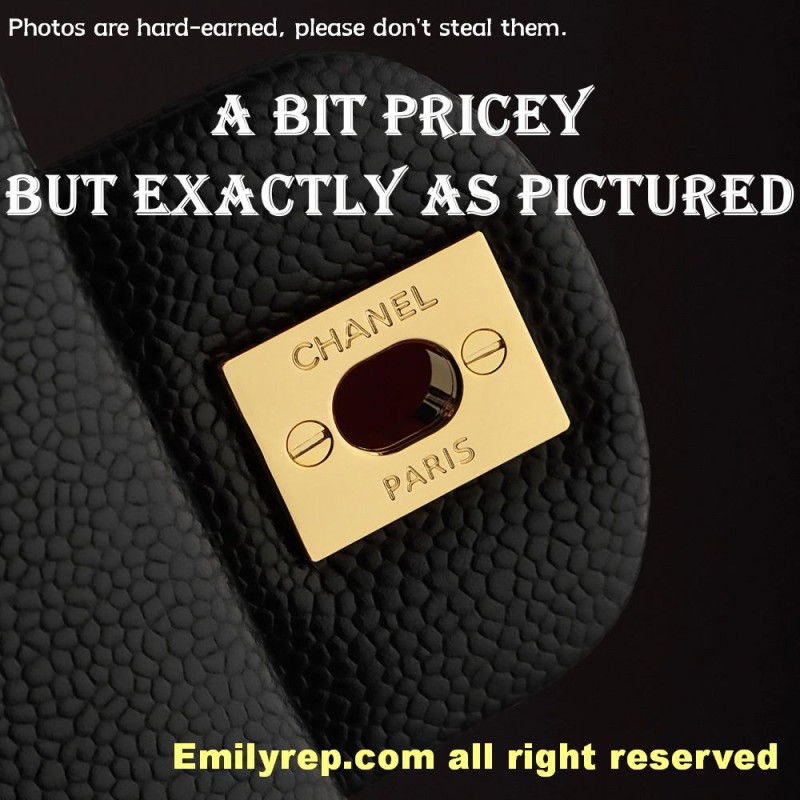 Chanel Classic Flap Ball-grain calfskin black and gold square 13-17-8cm C0037