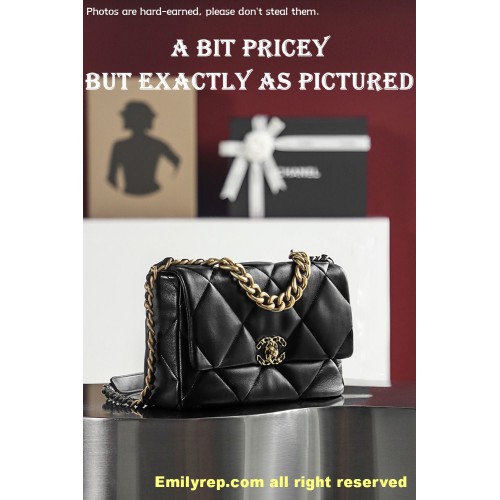 Chanel 19 Bag black and gold medium 20-30-10cm C0044