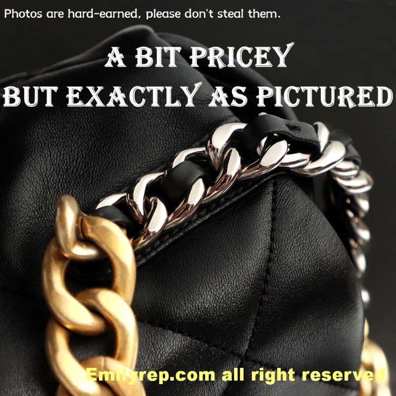 Chanel 19 Bag black and gold medium 20-30-10cm C0044