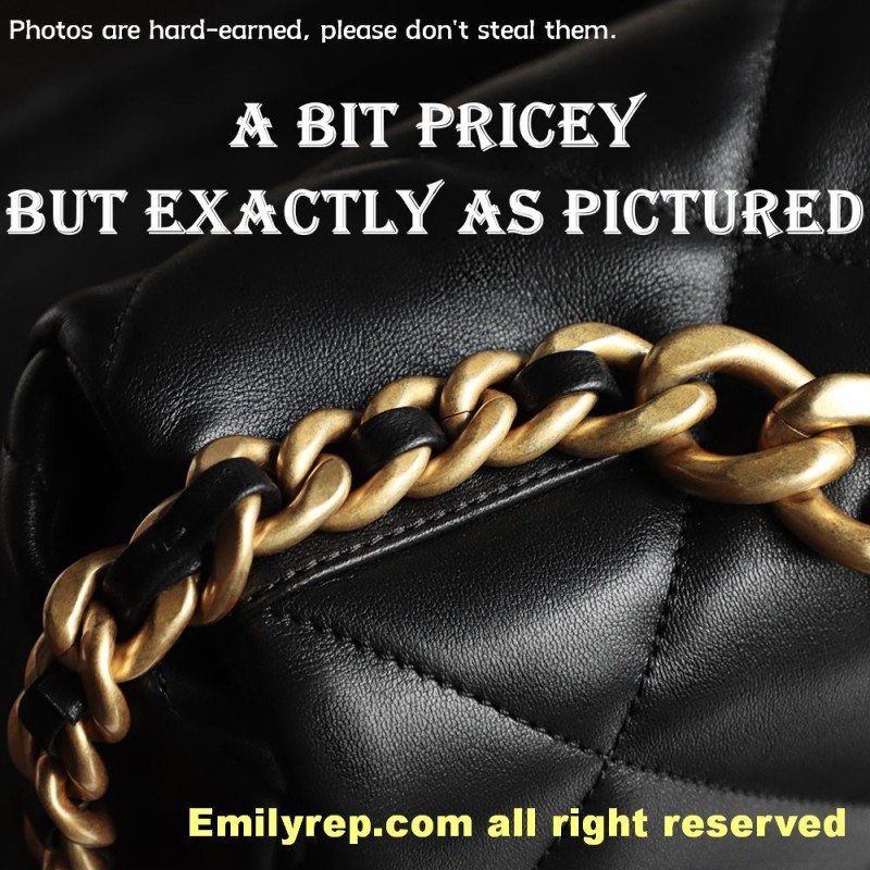 Chanel 19 Bag black and gold medium 20-30-10cm C0044