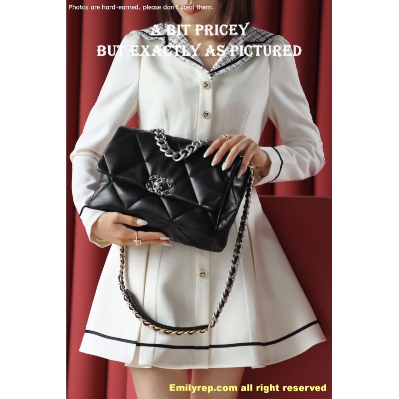 Chanel 19 Bag black and silver medium 20-30-10cm C0045