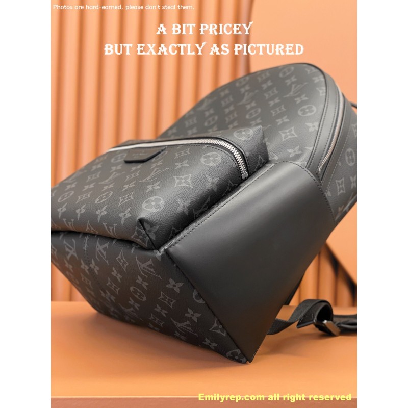 Louis Vuitton Discovery Backpack M22558