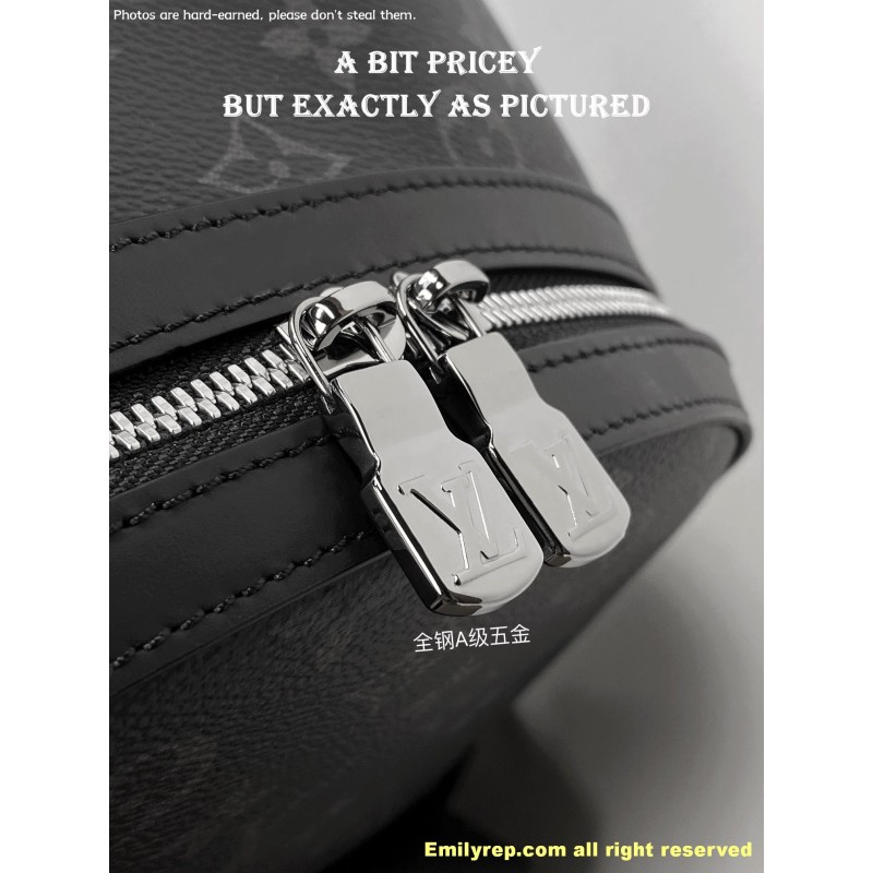 Louis Vuitton Discovery Backpack M22558