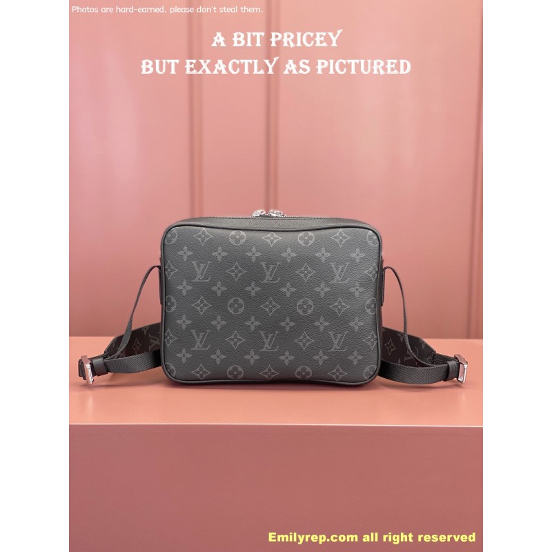 Louis Vuitton OUTDOOR  M30233