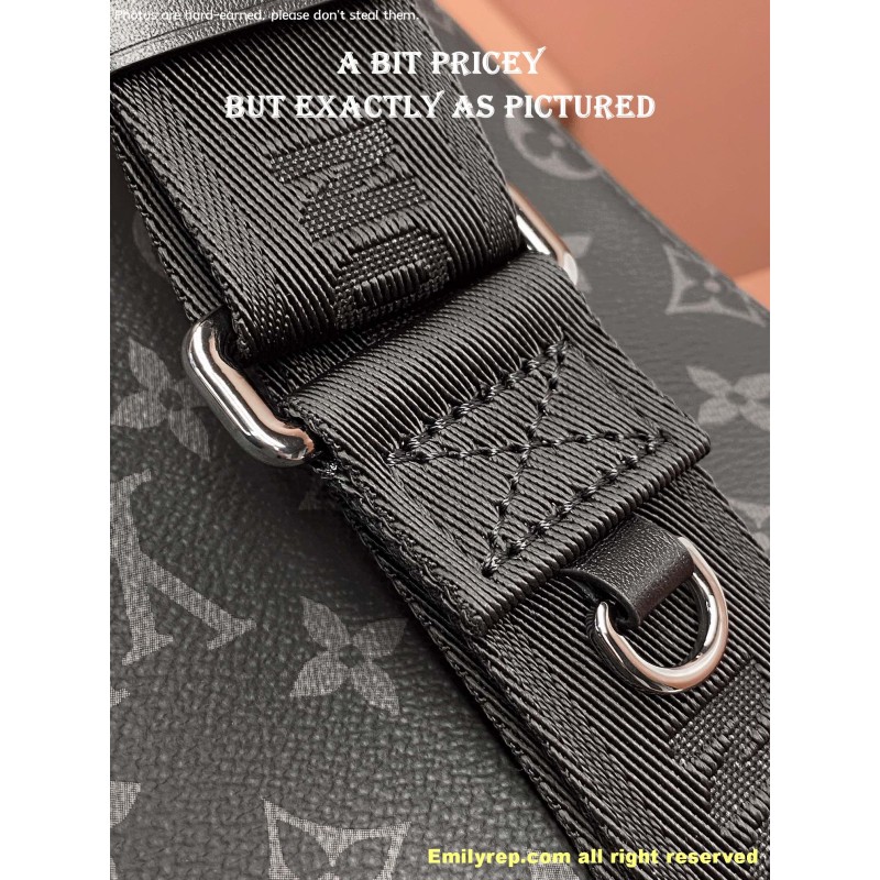 Louis Vuitton DISTRICT  M46255