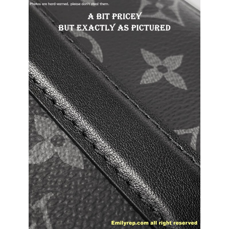 Louis Vuitton NANO PORTE DOCUMENTS VOYAGE  M82770