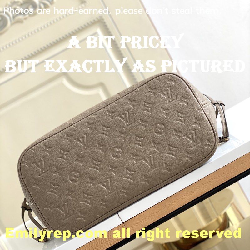louis vuitton m45686 gray neverfull medium tote bag