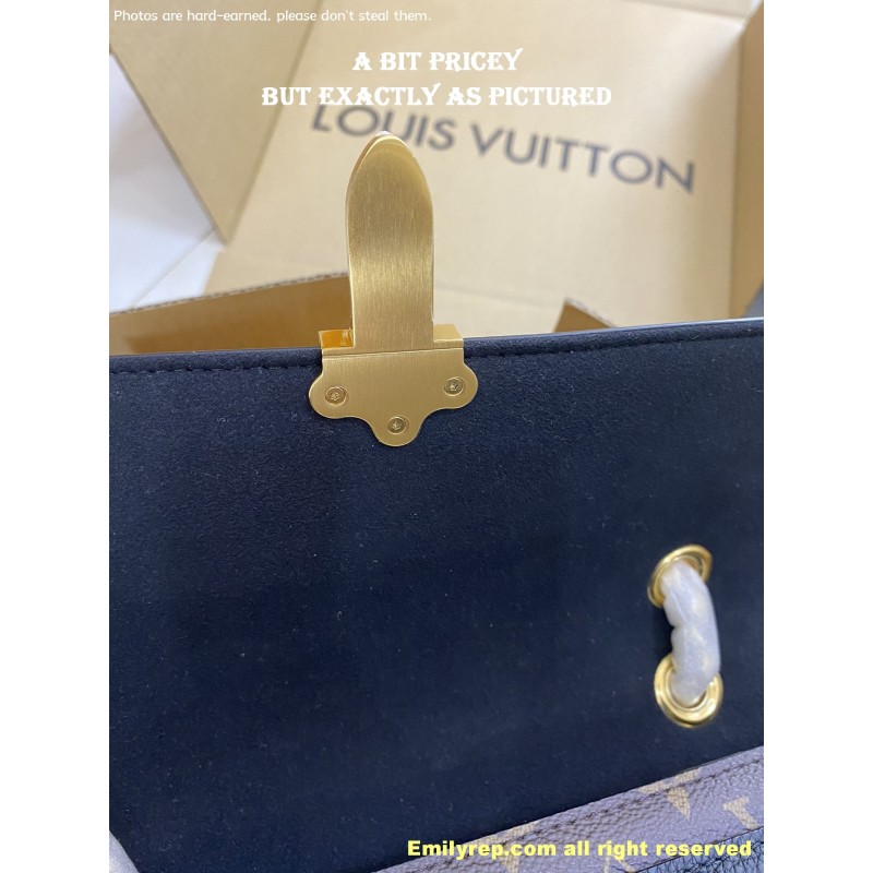 
LOUIS VUITTON 
Monogram Victoire Black