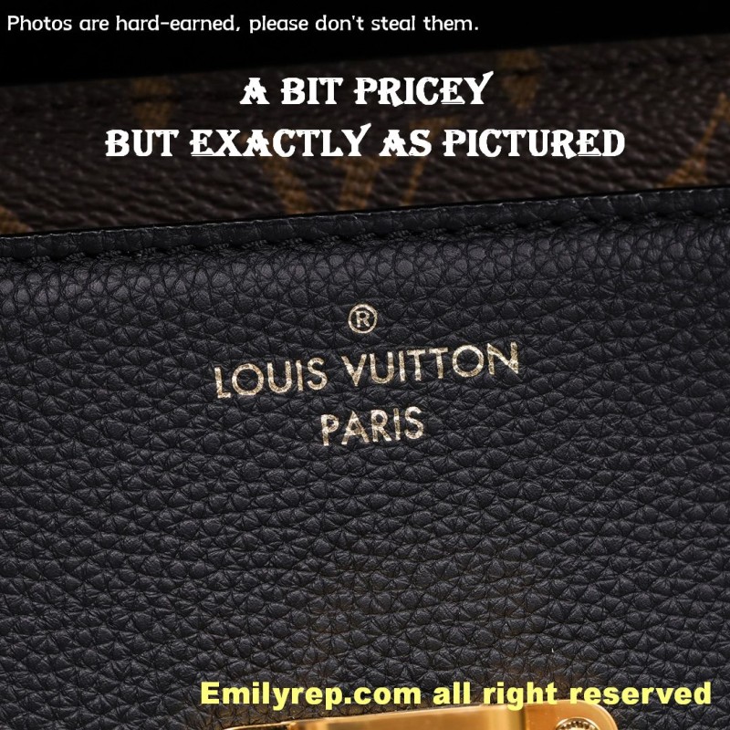 
LOUIS VUITTON 
Monogram Victoire Black