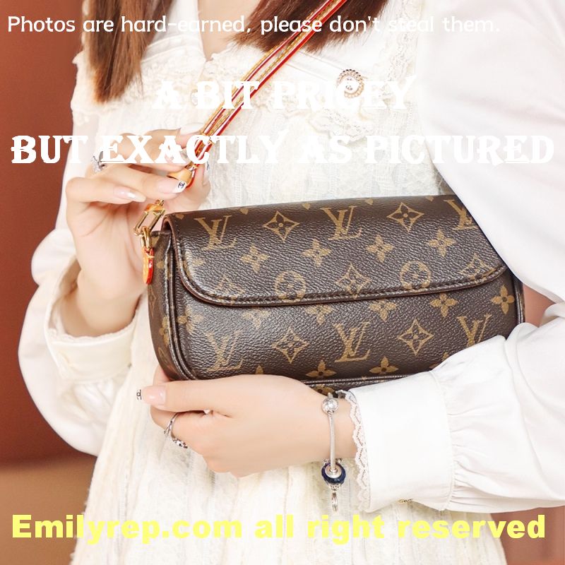 Louis Vuitton M81911 Wallet On Chain Ivy Handbag