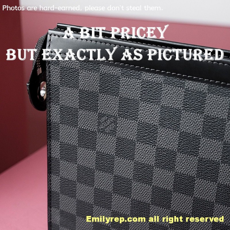 louis vuitton pochette voyage N41696 27-21-6cm