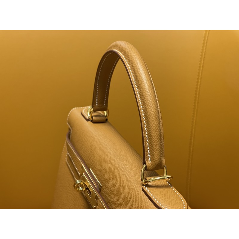 Hermès Kelly 28 in golden brown with a gold buckle-100% Handmade, needs 3-7 days