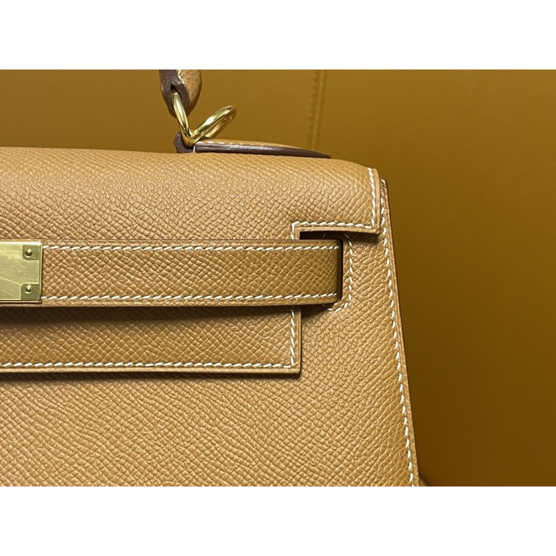 Hermès Kelly 28 in golden brown with a gold buckle-100% Handmade, needs 3-7 days