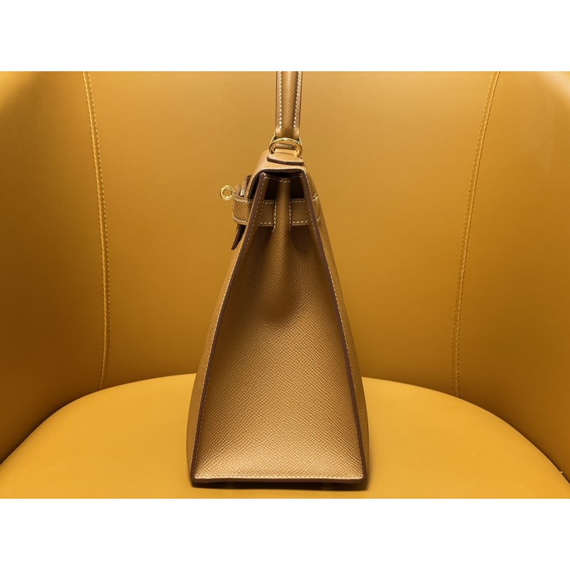 Hermès Kelly 28 in golden brown with a gold buckle-100% Handmade, needs 3-7 days