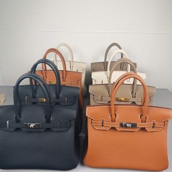 Hermès birkin  Collection-Fully hand-stitched with gold-plated hardware engraved in steel font-100% Handmade, needs 3-7 days