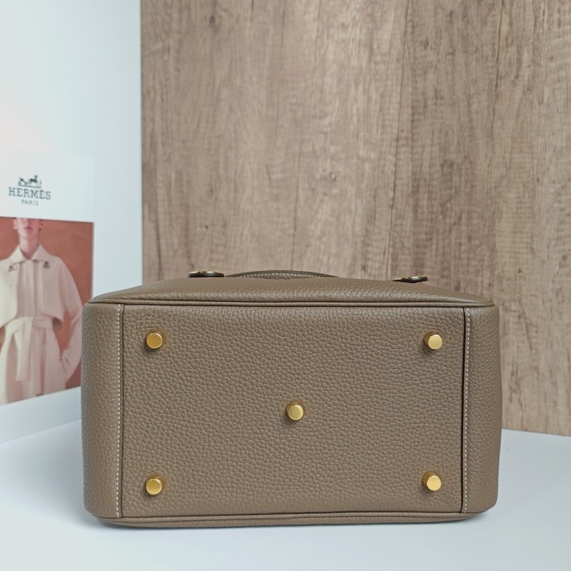 Lindy26 Elephant Gray with Gold Clasp Handmade-Premium Cowhide-Lined with Lambskin-100% Handmade, needs 3-7 days