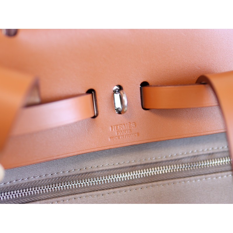 Herbag A Dos Zip Herbag A Dos Zip-100% Handmade, needs 3-7 days
