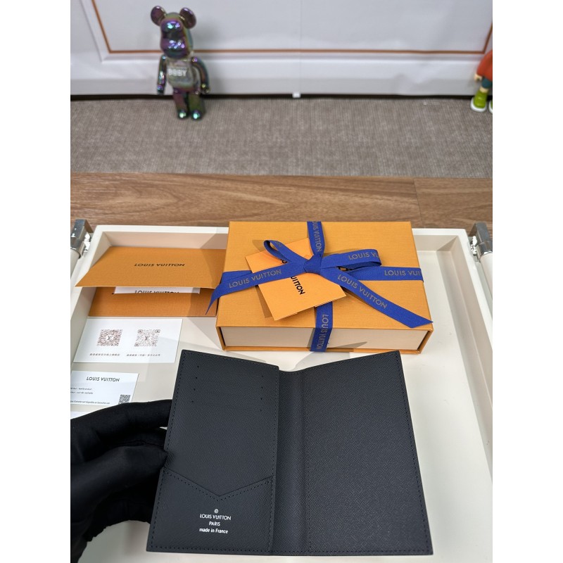 Louis Vuitton Classic Three Color Wallet