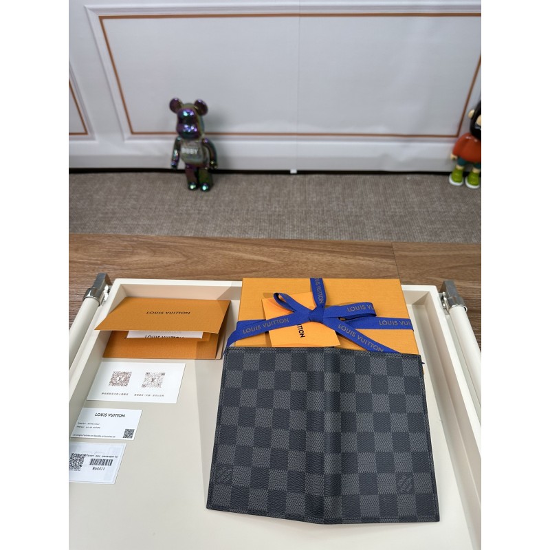 Louis Vuitton Classic Three Color Wallet