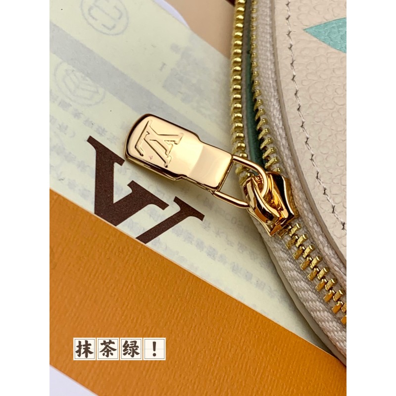 Louis Vuitton Compact Cosmetic Bag  size 17 12 6cm Coin Purse size 11  8  1cm