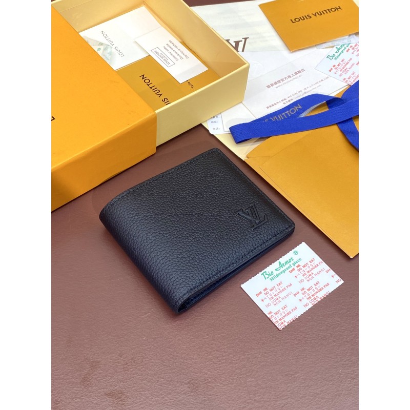 Louis Vuitton Men Multiple Card Holder size 11  8  1cm