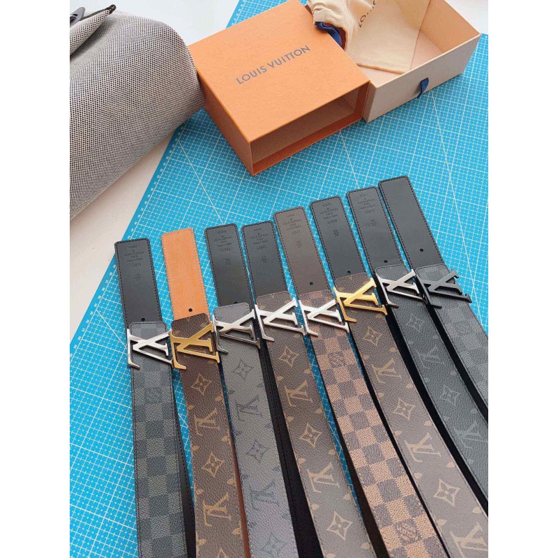 Louis Vuitton Classic Belt Set Images.
