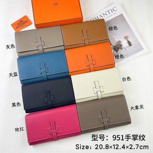 Hermès new calfskin long wallet with palm print.
