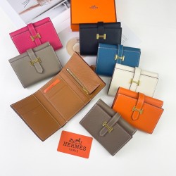 Hermès 5119 wallet with palm print, gold-tone hardware, silver-tone hardware